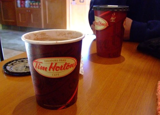 Um café famoso - Avaliações de viajantes - Tim Hortons - Tripadvisor