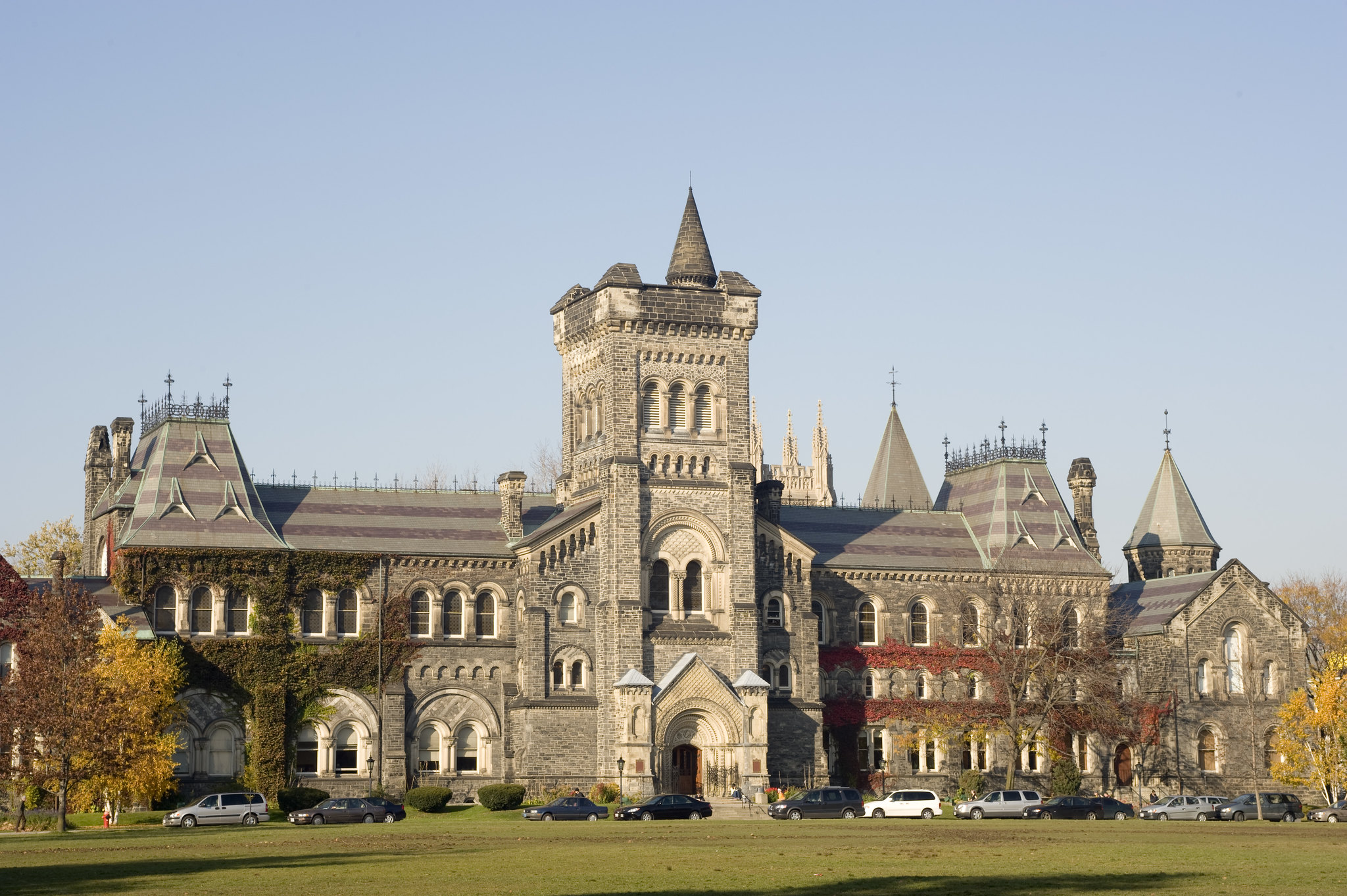 Quais as principais universidades do Canadá?